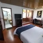 Elias Di Caprio - Habitaciones -